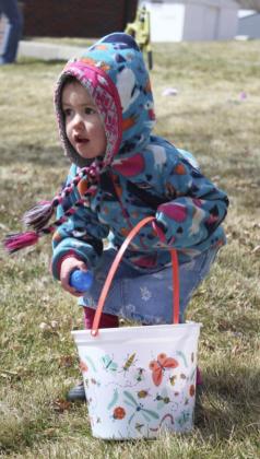 Addison Mundorf was among the kids who participated in the Mullen Commercial Club’s Easter egg hunt last Wednesday morning.