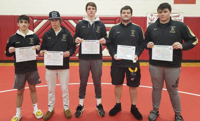 Mullen Bronco State Wrestling qualifiers, l-r: Jeffery Forsen - 120, Eli Paxton - 126, Chase Gracey - 170, Tel Kvanvig - 220, Isaac Welch - 285. See full District wrestling results on page 5. Kris Forsen