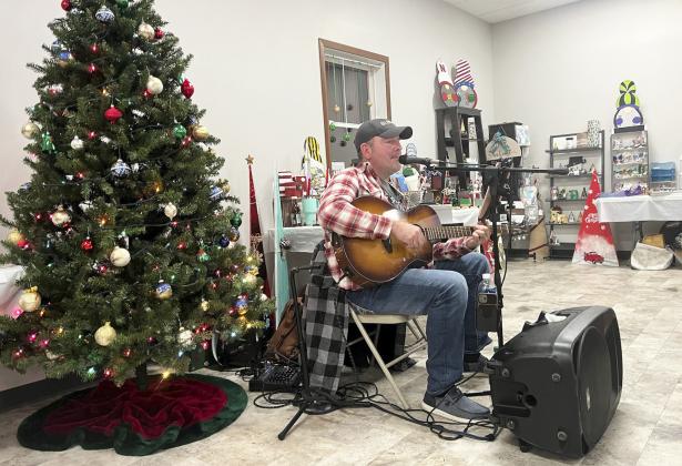 Kyle Hoyt performed Christmas music during the Community Center portion of the evening.