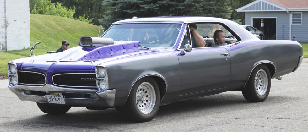Tanner Crisp - 1st in Old Cars.
