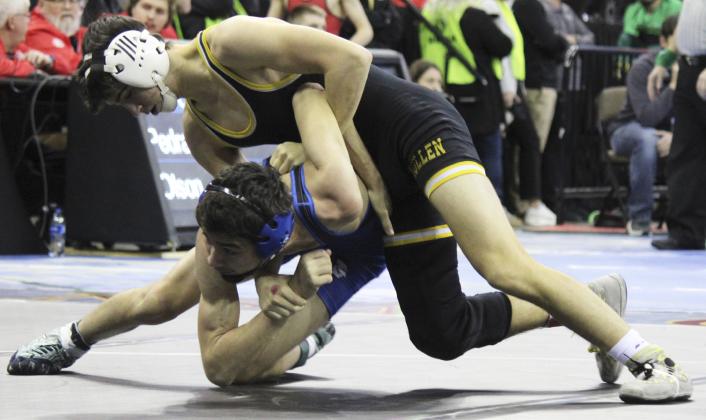 Senior Jeffery Forsen placed 4th at 120.