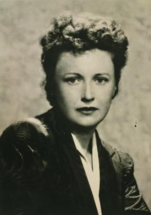 Mignon Good Eberhart, the Lincoln native and one-time librarian who wrote eight pages a day – every day – for roughly six decades while becoming one of the world’s most famed mystery writers. Library of Congress