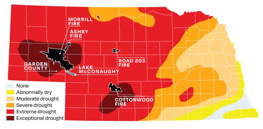 Nebraska’s mild and dry winter set up the state for major wildfires early this spring. Graphic by Quentin Lueninghoener of Hanscom Park Studios for the Flatwater Free Press. Source: U.S. Drought Monitor and wildfire.gov.