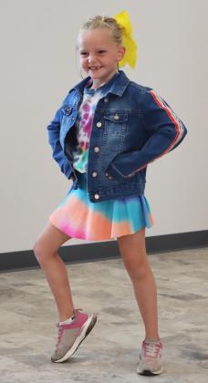 Clover Kid Ryann Walz at the 4-H Style Revue.