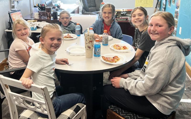 Pictured clockwise from the left: Violet Stichka, Jaxson Barnes, Madelyn Seeley, Clara Seeley, Tatum Deibler, Brystol Call. Brett Mauler