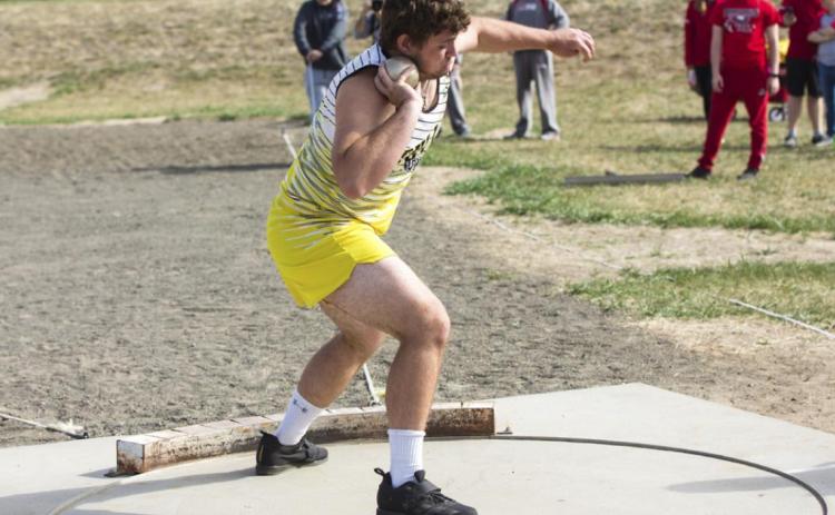 Lady Broncos place 3rd, boys 4th at MNAC Track