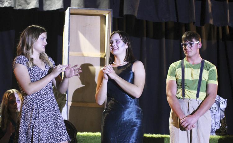 MHS performs One Act, “Kiss of Death”