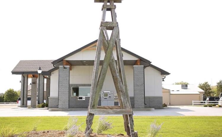 Windmill donated to Western Nebraska Bank