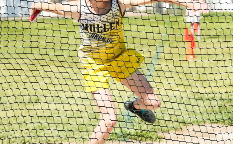 Cian Connealy competing in the discus last Friday. Megan Andersen