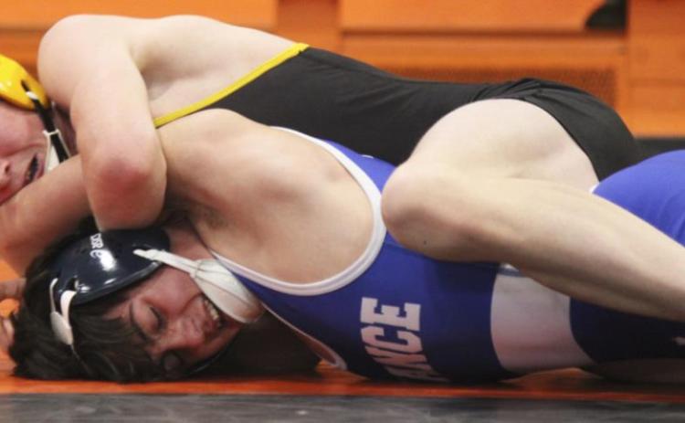 Chase Gracey competing in Ogallala. Kris Forsen