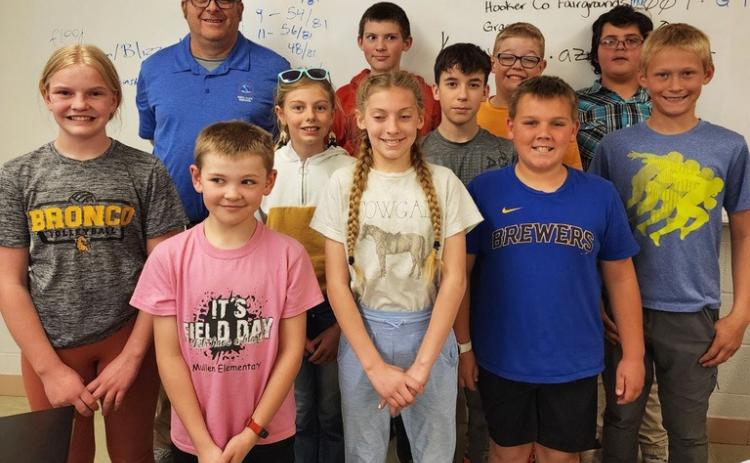 Mullen STEM Club hosted a guest speaker for the last STEM Club meeting of the year on April 9. Shawn Jacobs, the Warning Coordination Meteorologist from the National Weather Service in North Platte, came to talk to the kids about weather forecasting.