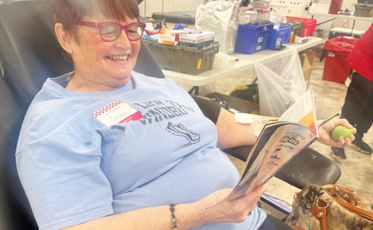 Connie Broweleit came prepared for her blood donation with a Reader’s Digest! Gerri Peterson