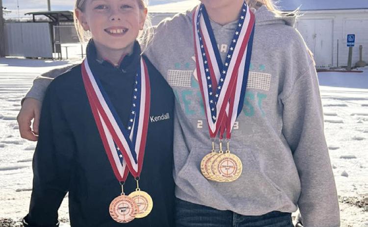 Kendall (left) and Kaisley Phipps.