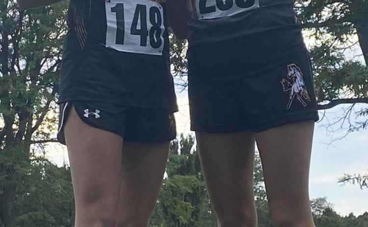 Peyton Paxton (left) and Harper Andersen. Mindy Paxton