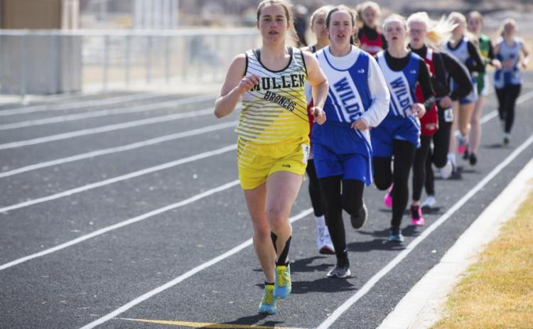 Callie Coble leads the pack in the 3200 at Hershey. Megan Andersen