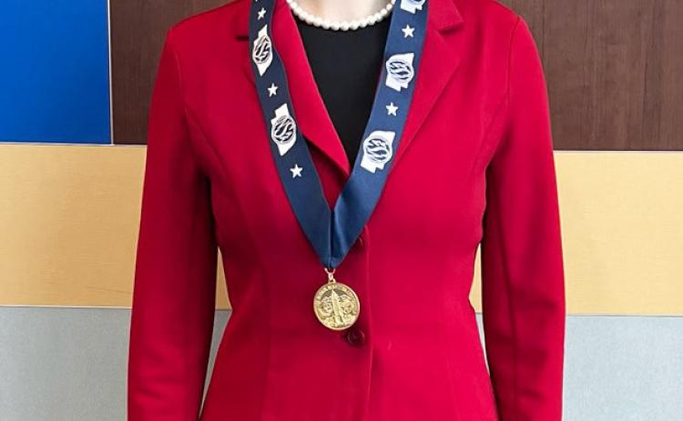 MHS senior Ashlyn Simonson capped her high school career off with a State Speech gold medal in Persuasive. Her speech was about how Dollar Generals are killing rural America. Liza Simonson
