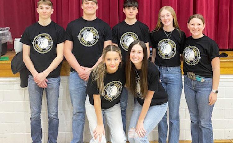 Senior high quiz bowl competes at MNAC