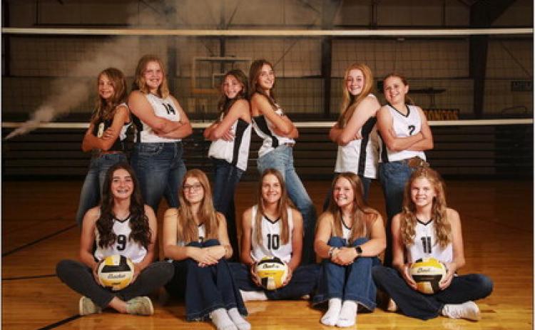 Megan Andersen Mullen Junior High volleyball team, back l-r: Kaisley Phipps, Maci Walz, Breckyn Burney, Abby Gracey, Kassidy Cheever, Audrabell Werth. Front: Jenna Donohoe, Lola Wingebach, Brynne Mc-Cully, Emerson Thorberg, Chloe Newman.