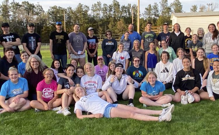 The Mullen TeamMates Chapter wrapped up their year last Monday with a BBQ and games. Gerri Peterson