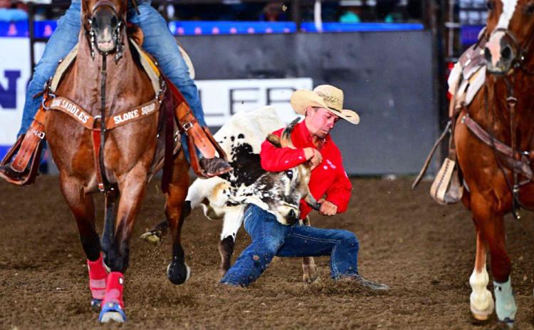 Carson Cooksley during his winning short-go round at nationals. Jennings Rodeo Photography