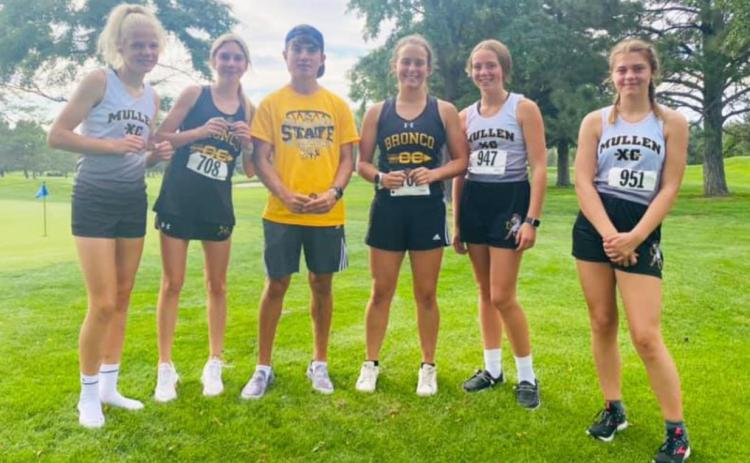 L-r: Tierston Moore, Peyton Paxton, Trevor Kuncl, Callie Coble, Harper Andersen, Georgia Wingebach. Janie Kuncl