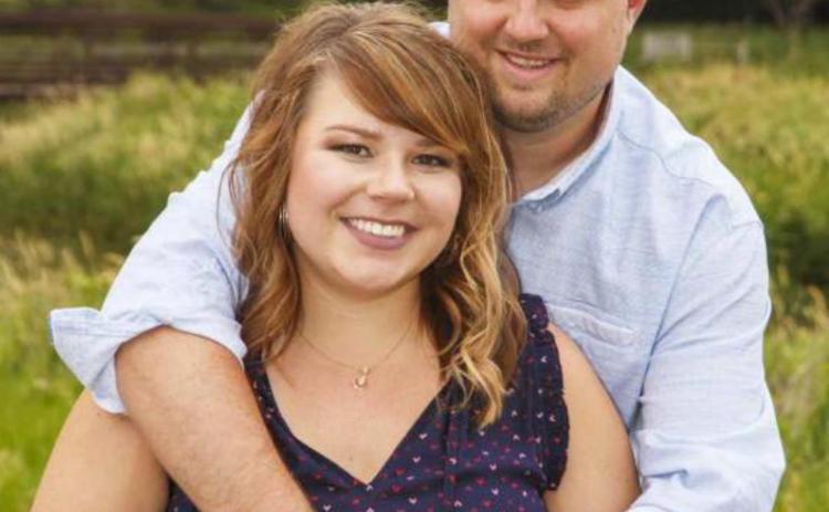 Folk, Bahensky to wed next month