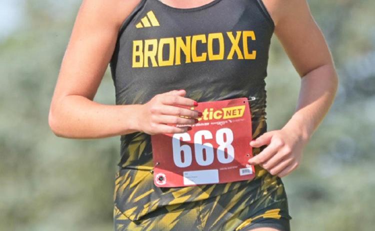 Peyton Paxton competing last week in Imperial. Prep Running Nerd