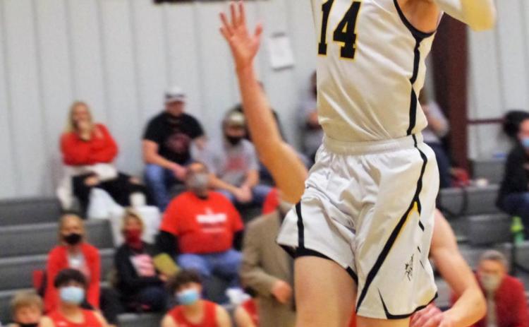 Jaden Emerson with a layup in the season opener against Sutherland last Thursday. Barb McIntosh