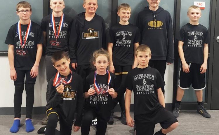 Back, l-r: Cylas Dent, Jedd Kraus, Caleb Deibler, Gus Wingebach, Justin Kraus, Weston Ourada. Front: Tru Mundorf, Dailie Dent, Ryden Ourada. Steven Dent