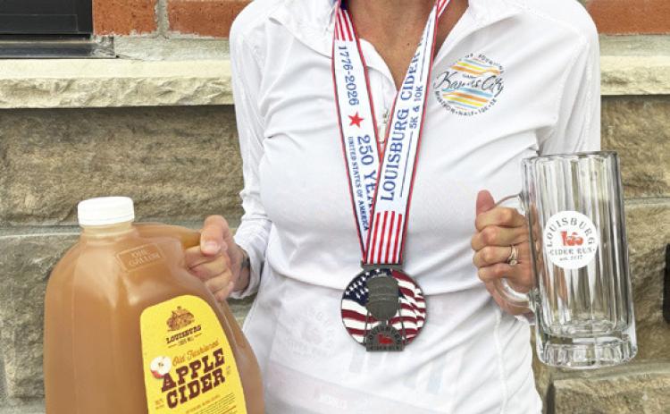 Ewbank wins women’s 10K Cider Run