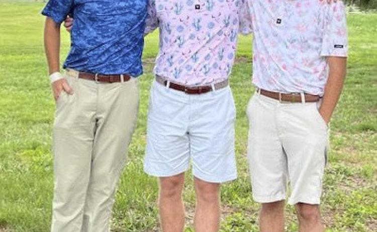 L-r: John Opela, JP Noonan and Dalton Zimmerman were the overall champions at the Mullen Golf Club tournament Sunday. courtesy photo