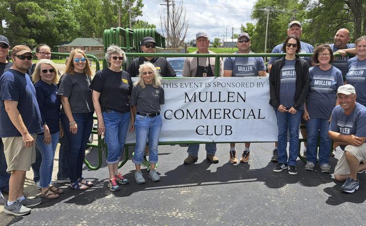 The Mullen Commercial Club sponsored the alumni BBQ held on Saturday, June 10 under the Chuckwagon ’n Jug awning. The Mullen EMTs served the meal, with all proceeds going towards the new ambulance fund. EMT and Commercial Club members are pictured l-r: Shauna Donohoe, Shelby Hardin, Bri Moore, Barb Svoboda, Sarah Hardin, Mary Lou Harding, Sooky Marks, Wade Marsh, Doug Deibler, Brandon Boyer, Terra Boyer, Mark Hassett, Donna Boyer, Casey Phillips, Ron Boyer, Kelly Marsh. courtesy photo