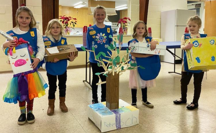 Daisy Girl Scouts, l-r: Aislynn Connealy, Charlotte Connealy, Danielle Peterson, Kinley Crisp, Anna Ridenour.