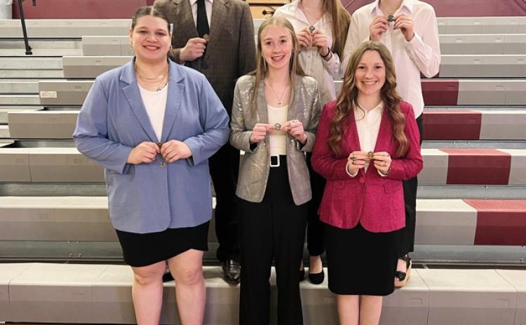 4 Broncos qualify for State Speech